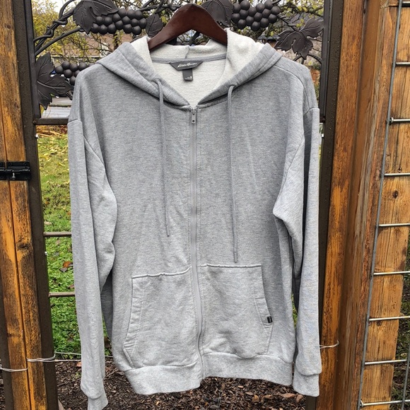Eddie Bauer gray EUC lightweight cotton blend hooded sweatshirt size M